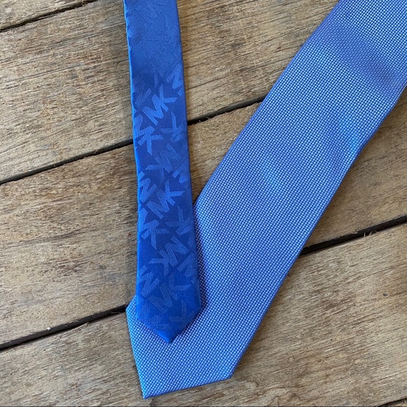 Tonal Textured Tie - Picture 5 of 11